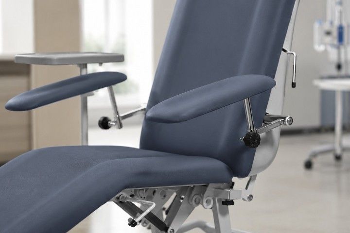 Behandlungsstuhl »FoZa Dona« für Blutentnahme, Dialyse und Chemotherapie