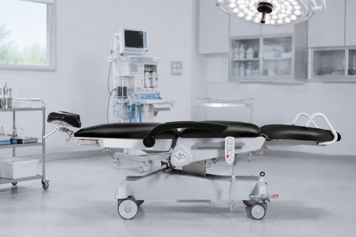 Mobiler OP-Behandlungsstuhl »FoZa Surgi« elektrisch für ambulante Chirurgie