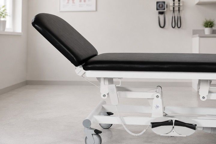 Behandlungsliege »Stel 22«, 2-teilig, elektrisch höhenverstellbar, elektrisches Kopfteil