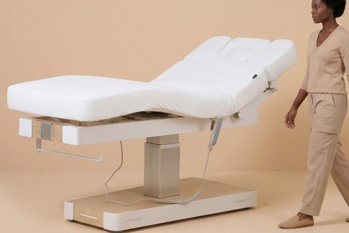 Massageliege Naggura Nuuna S3 UP mit Polsterheizung, Weiß