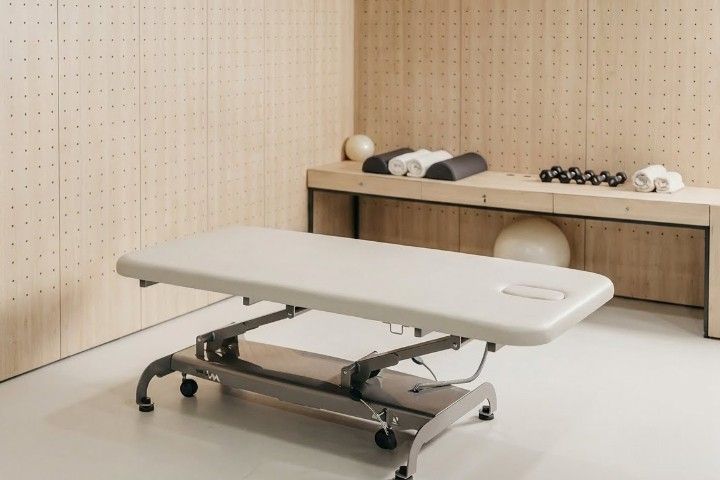 Novak M Bobathliege »S2« | elektrische Höhenverstellung, 2-tlg. Liegefläche
