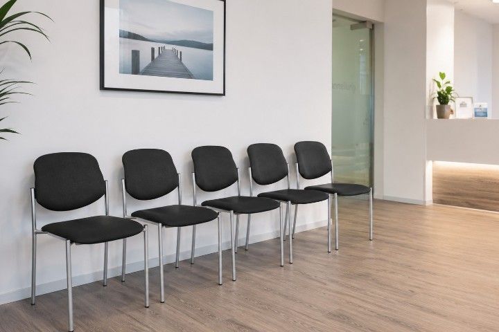Komplettangebot Arztpraxis-Untersuchungsraum »Exam Pro«