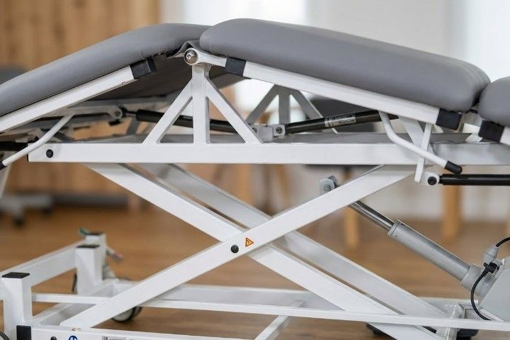 Therapieliege »2895-XL« elektrisch, hydraulisch für Physiotherapie