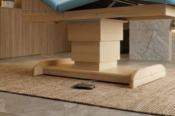 Ecopostural Massageliege elektrisch »3 Cuerpos« + Gratis Rollhocker