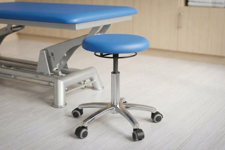 Ecopostural Bobathliege elektrisch »Hamburg«