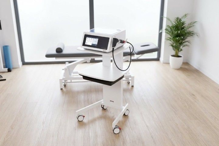 Gymna »ShockMaster 300« Stoßwellentherapiegerät | optional mit mobilem Gerätewagen