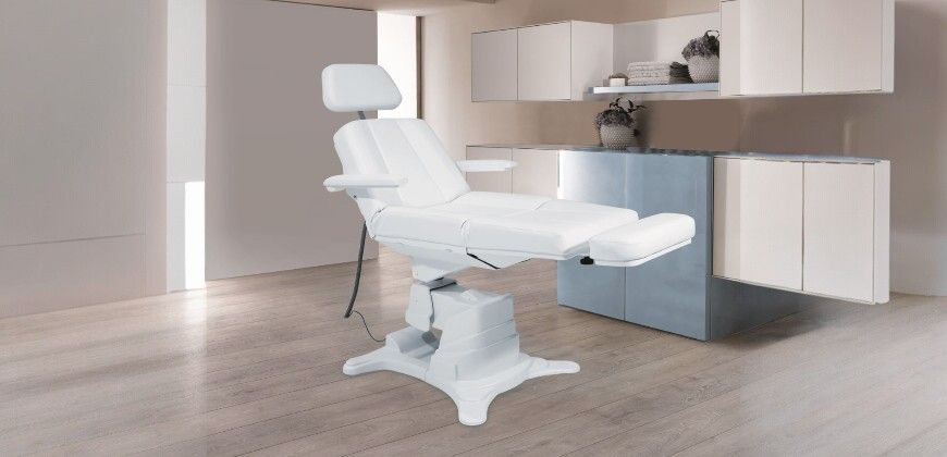 Lemi Behandlungsstuhl »Tesera« für ästhetische Chirurgie und Dermatologie | vorkonfiguriert