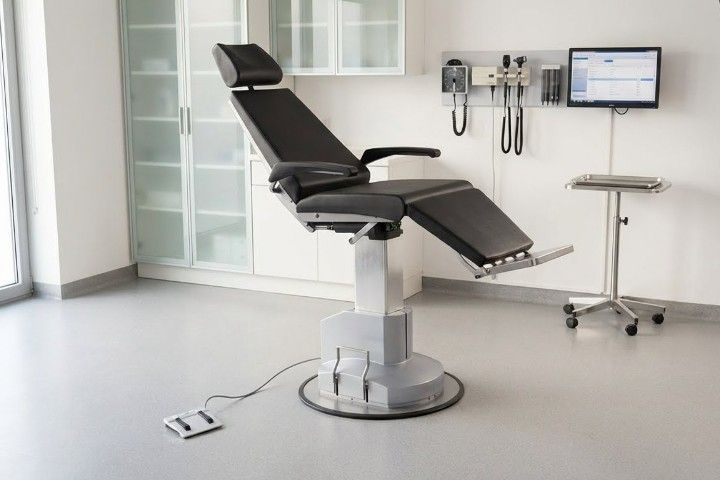 Behandlungsstuhl »medseat IEM«, elektrisch höhenverstellbar, manuelle Polsterverstellung
