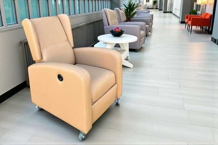 Relaxsessel »Bella« | elektrisch verstellbare Rückenlehne und Beinauflage