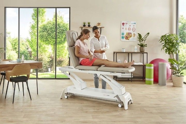 Gymna Therapieliege »PRO Q« mit konstanter Lagerichtung und drei Motoren