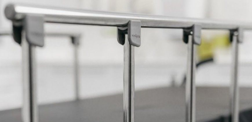 Novak M Patienten Transportliege, Stretcher »SL« | 2-tlg., hydraulische Höhenverstellung, Seitengitter