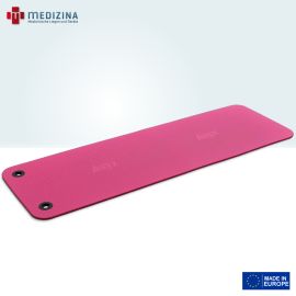 Abb. zeigt die AIREX® Gymnastikmatte »Fitline 180« in Pink mit zwei Ösen zur platzsparenden Aufhängung. Ausgestattet mit geschlossenzelligem PVC-Schaumstoff, rutschfester Oberflächenstruktur und antimikrobieller Sanitized®-Hygienefunktion.