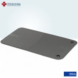 Abb. zeigt die AIREX® Gymnastikmatte »Fitline Studio« mit Ösen in Schiefer. Ausgestattet mit rutschfester Oberfläche, abgerundeten Ecken und hygienischer, antibakterieller Beschichtung eignet sie sich ideal für Training und Therapie.
