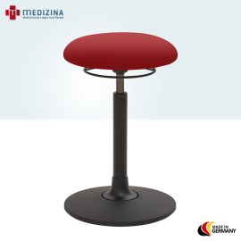 Abb. zeigt Mayer Pendelhocker myMOBILIS 1166 in rot mit Ringauslöser in schwarz, zu jeder Seite ca. 4° neigbar, Gummifüße und Sitzhöhe 58 - 83 cm.
